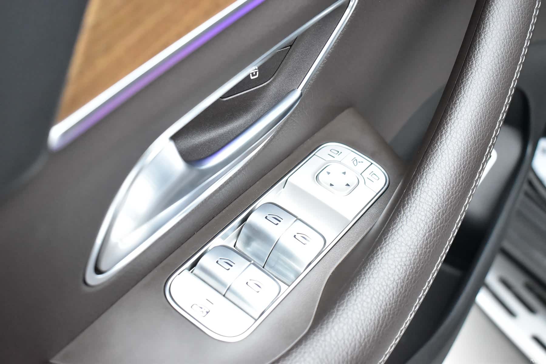 Mercedes-Benz GLS, 2022 18