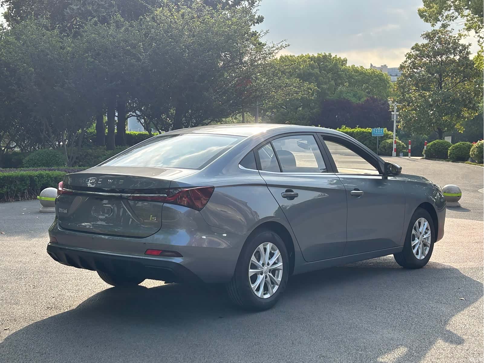 Roewe i5, 2026 7