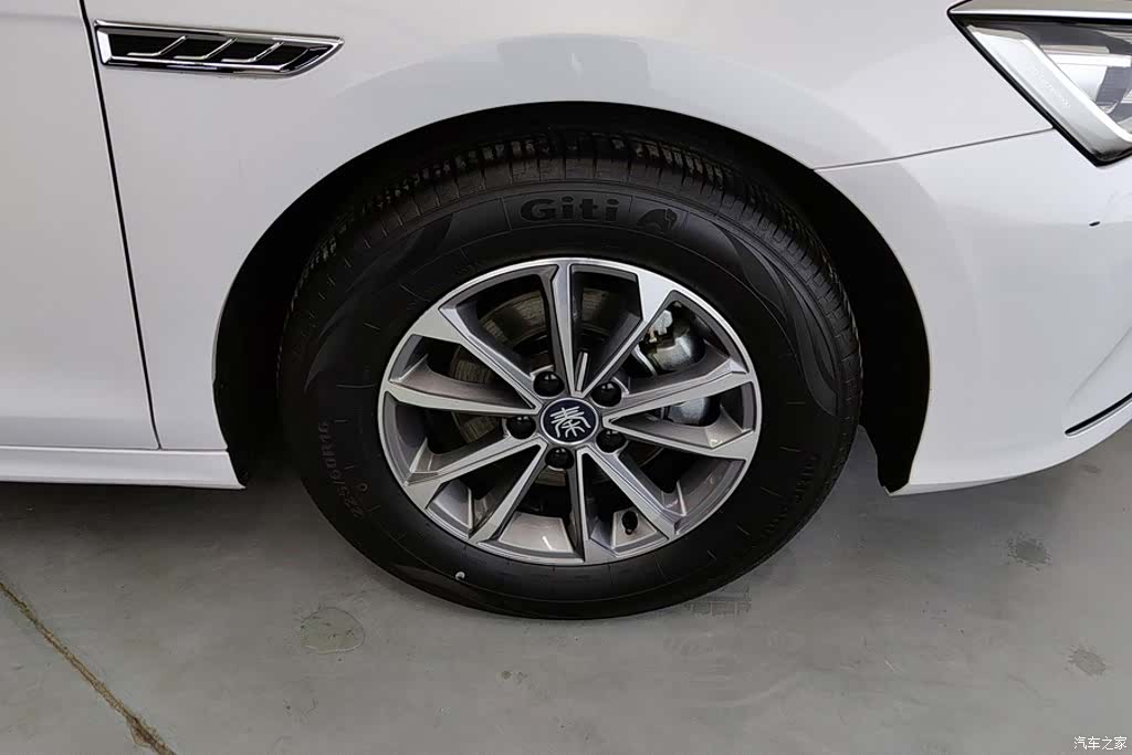 BYD Qin, 2025 6