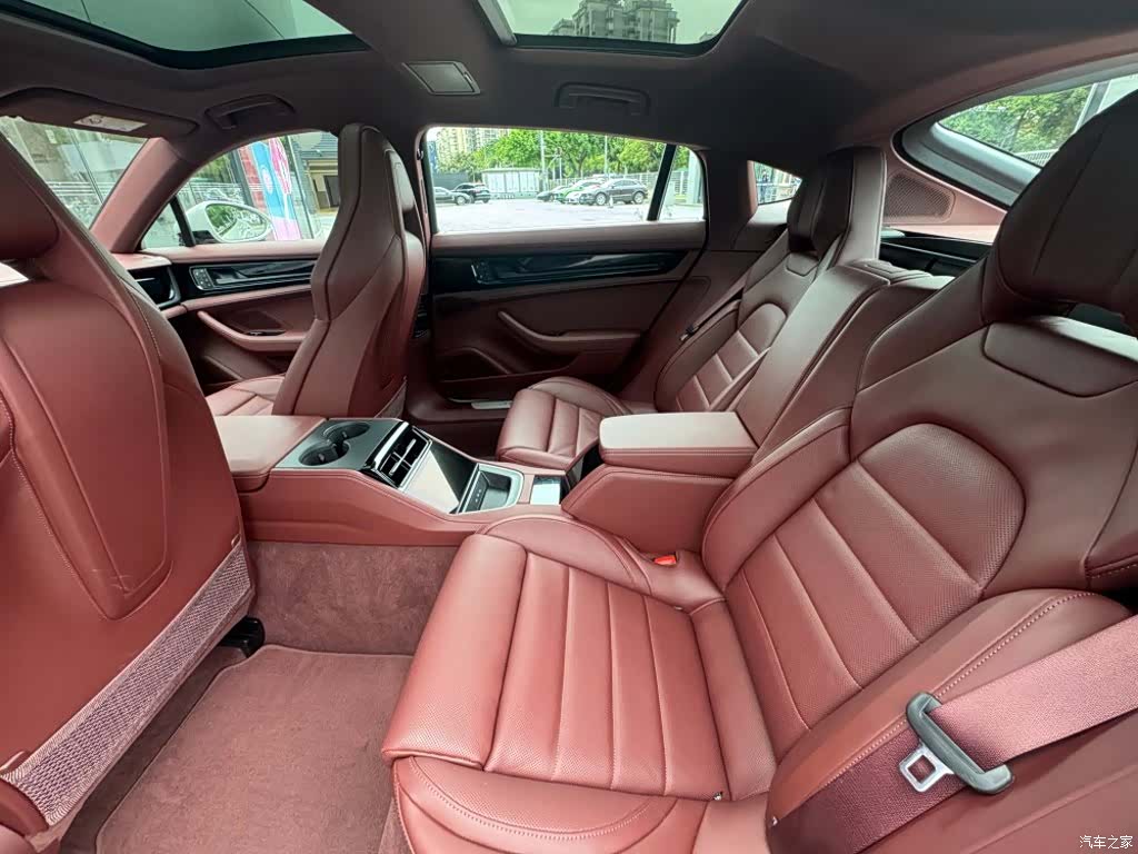 Porsche Panamera, 2025 8