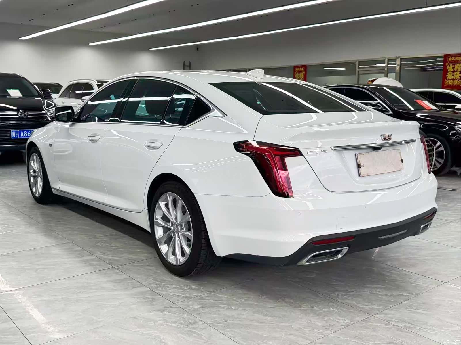 Cadillac CT5, 2023 4