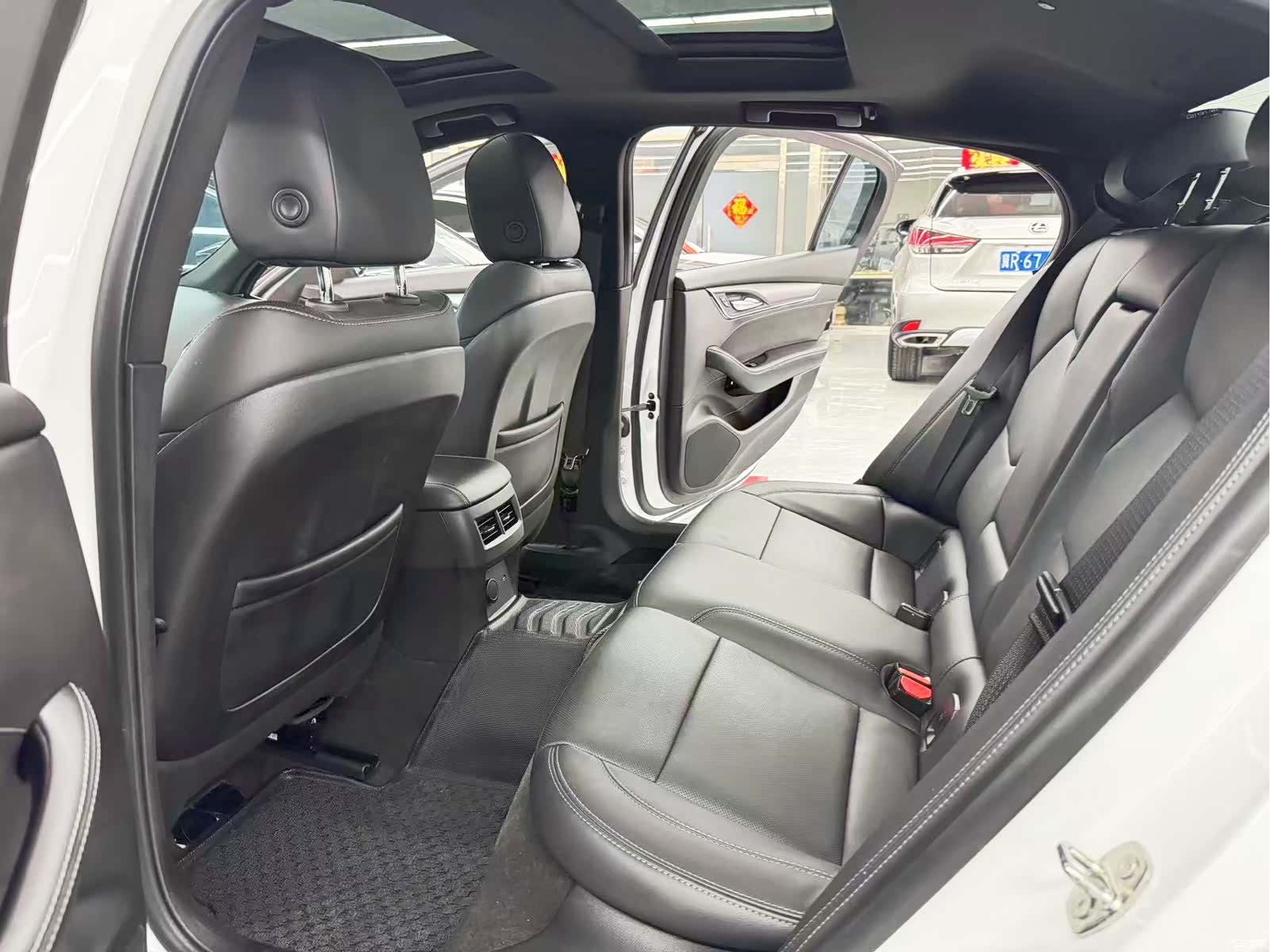Cadillac CT5, 2023 8