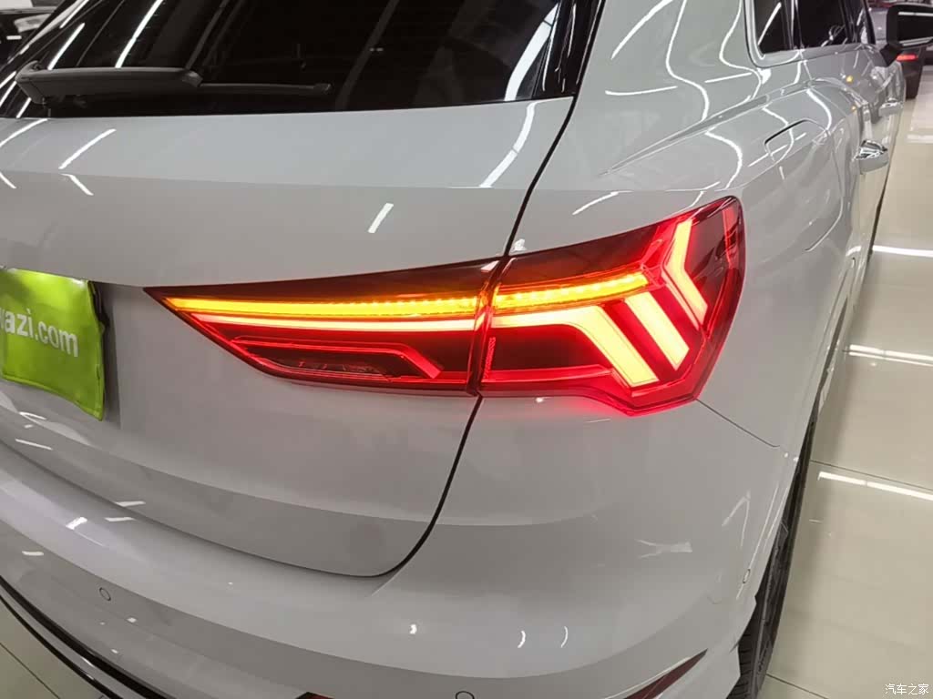 Audi Q3, 2024 8