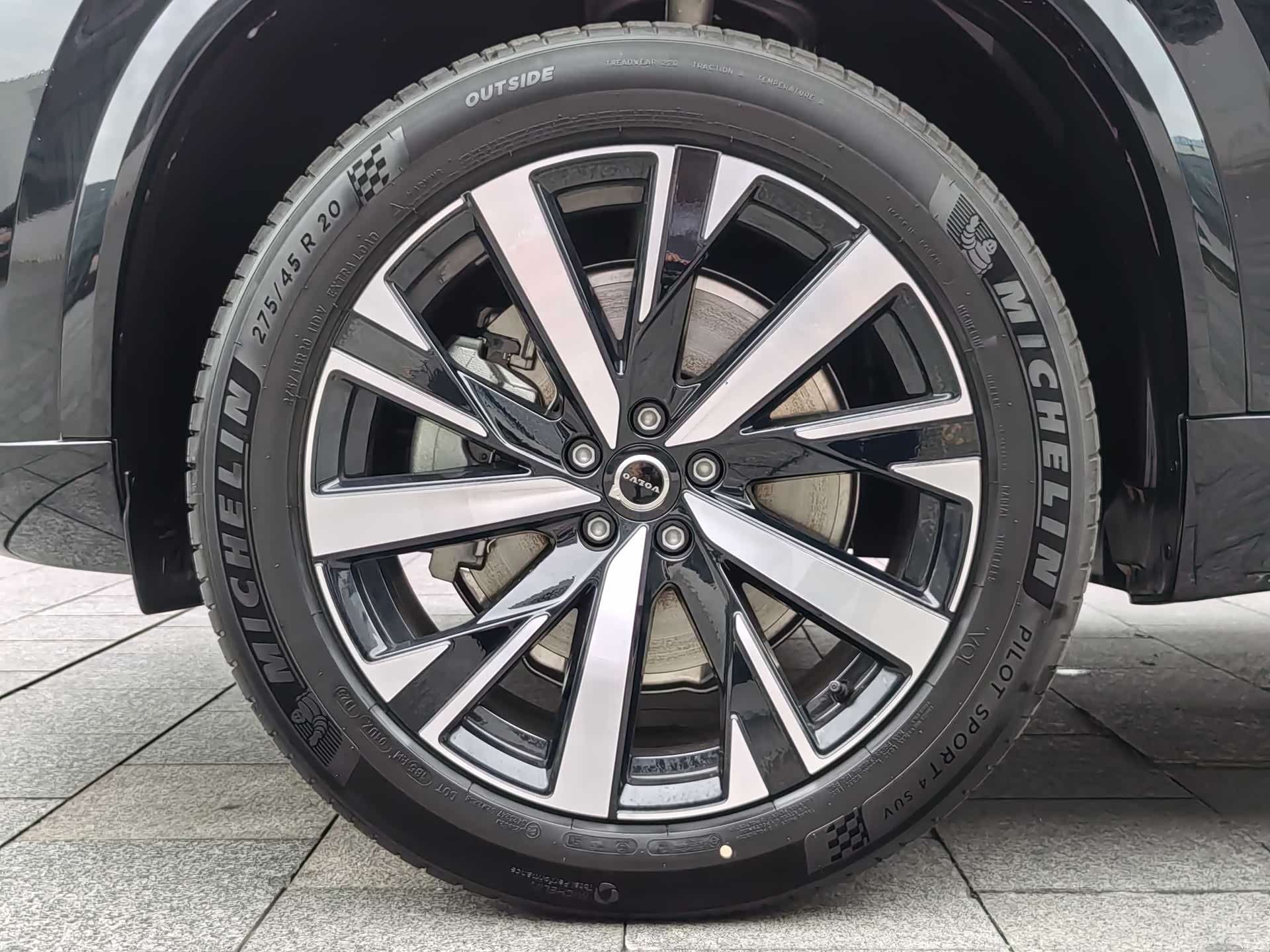 Volvo XC90, 2026 8