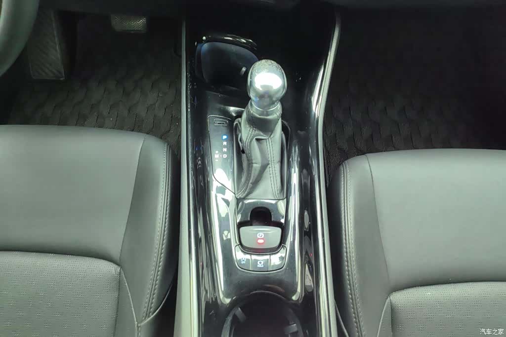 Toyota IZOA, 2019 16