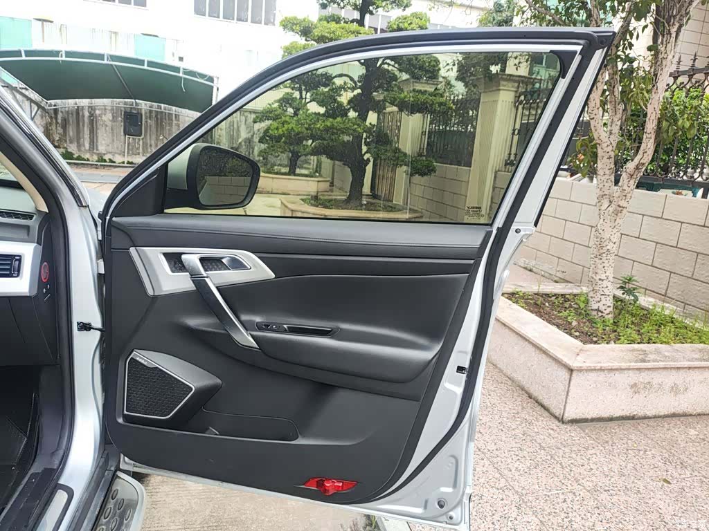 Geely Boyue, 2017 16