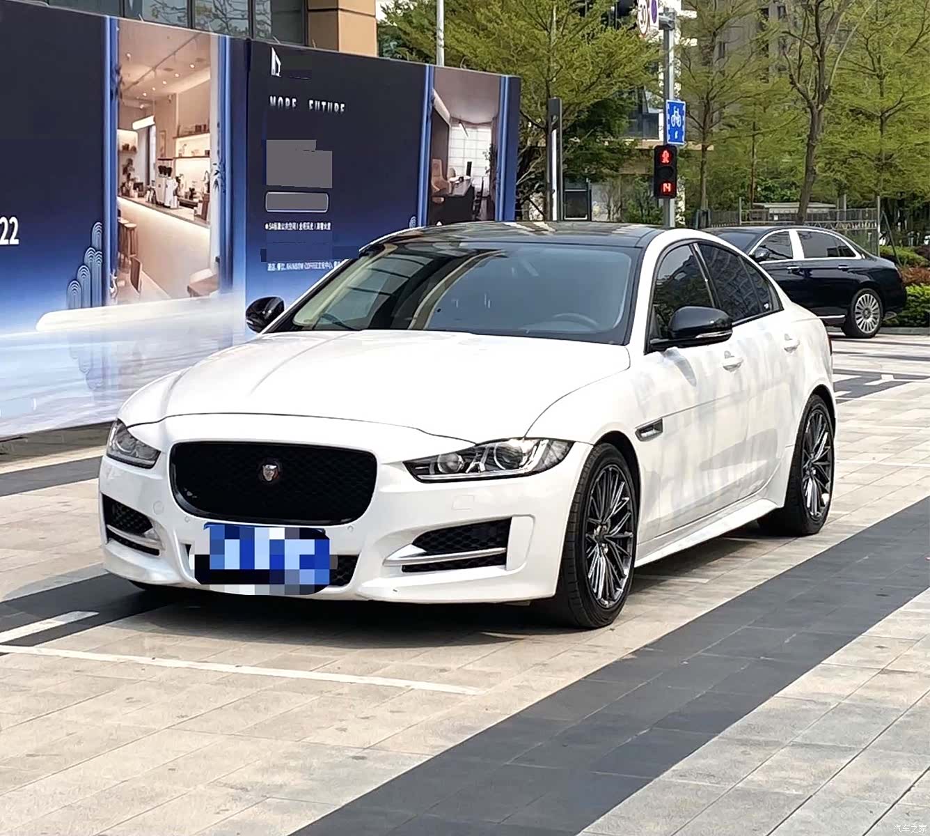 Jaguar XE, 2019 2
