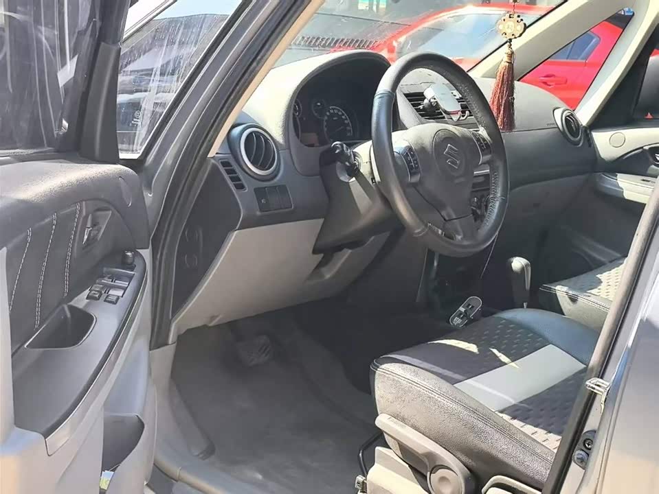 Suzuki Tianyu SX4