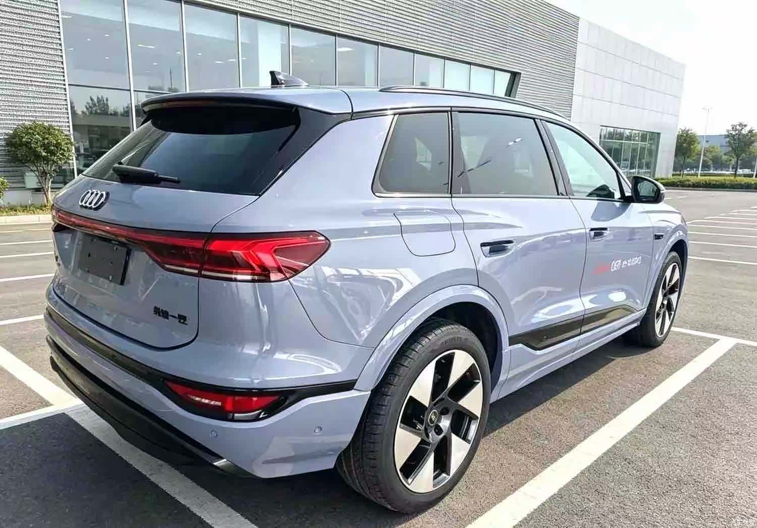 Audi e-tron, 2025 2