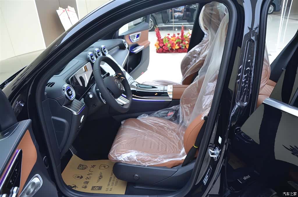 Mercedes-Benz GLC, 2026 4