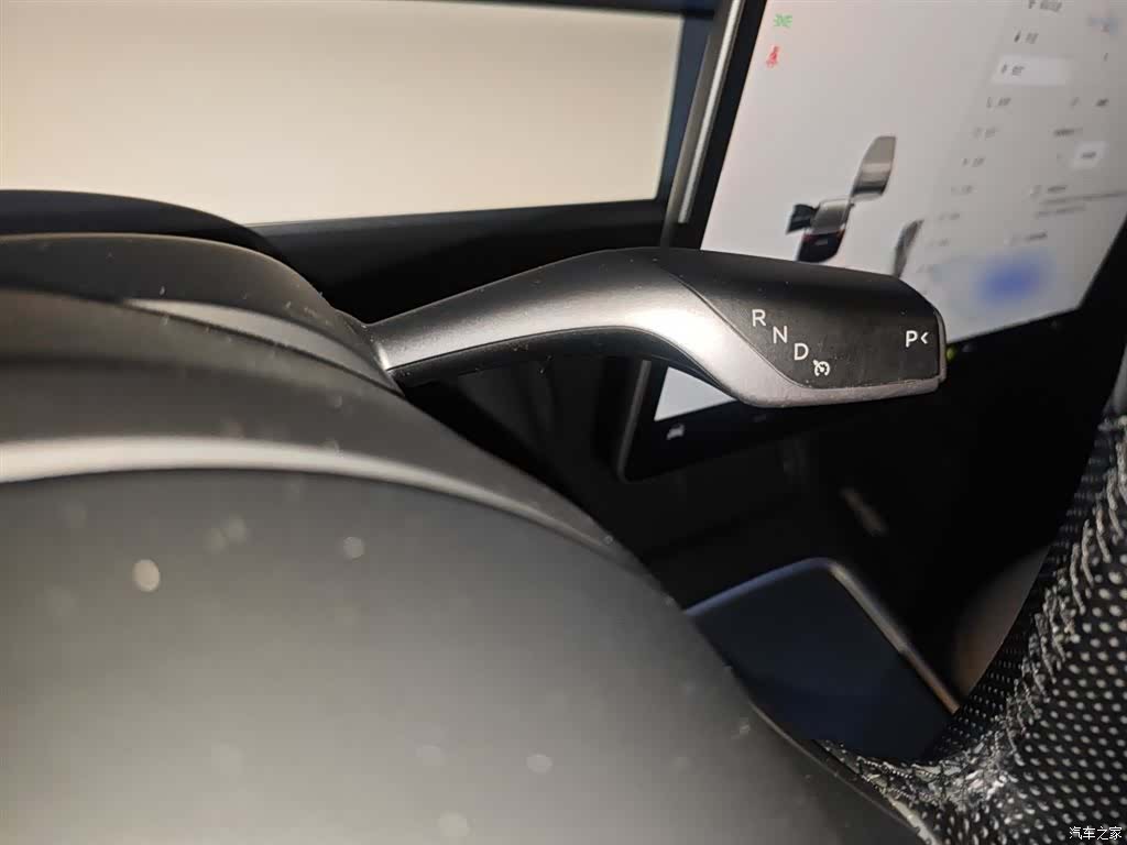 Tesla Model 3, 2022 7