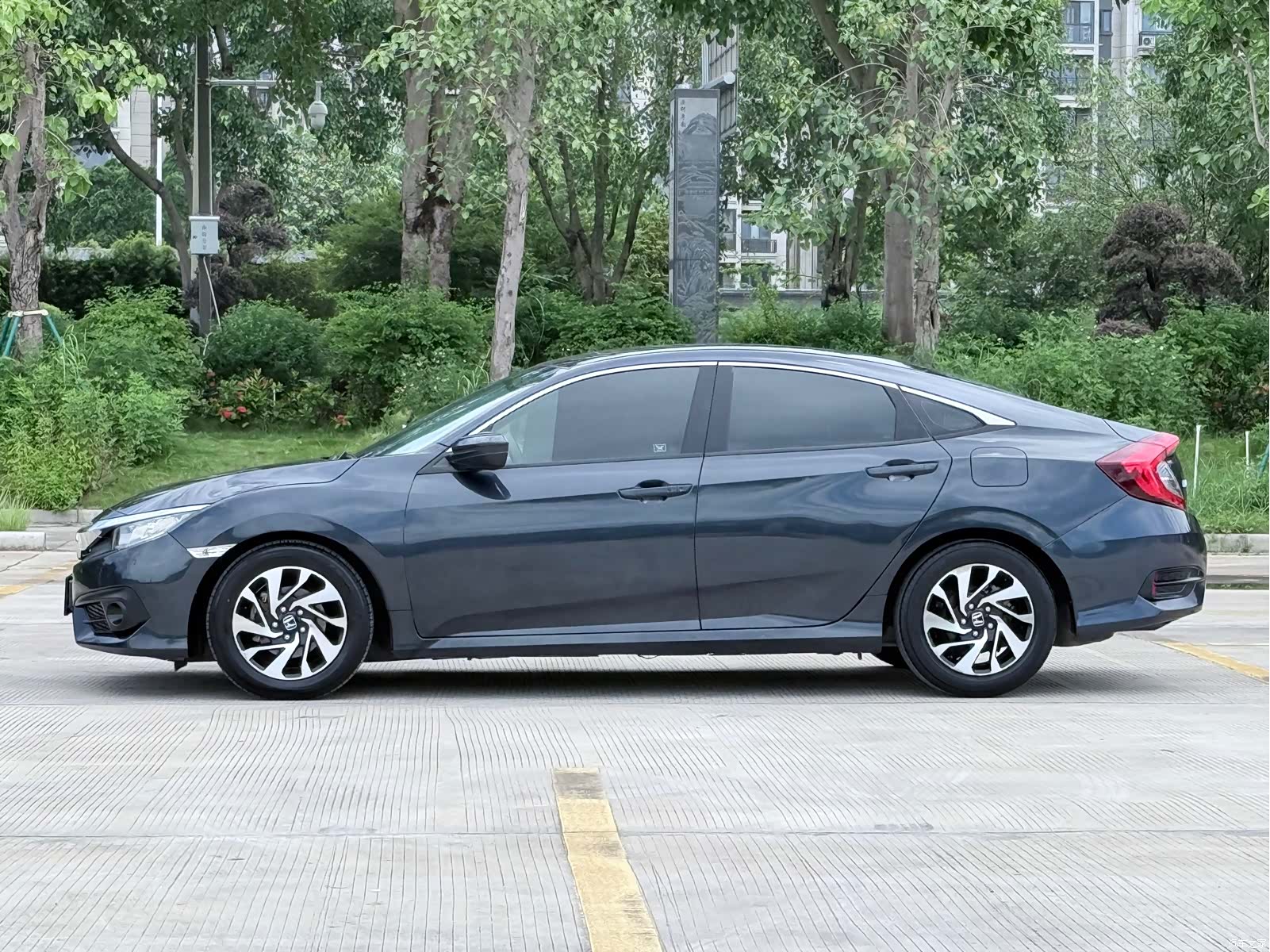Honda Civic, 2016 7