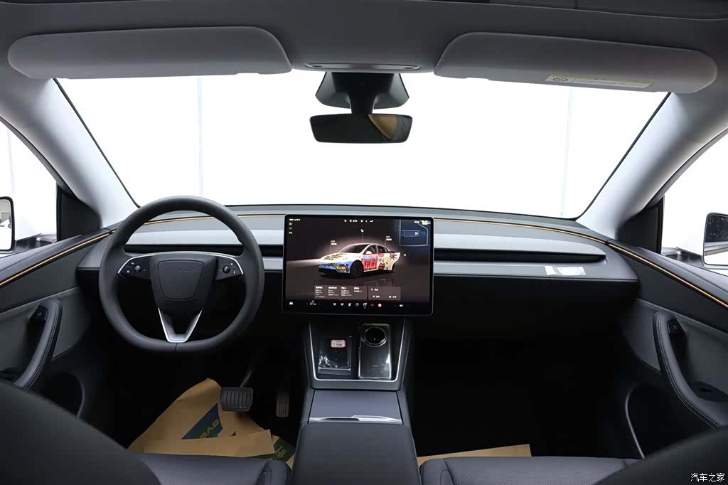 Tesla Model Y, 2026 18