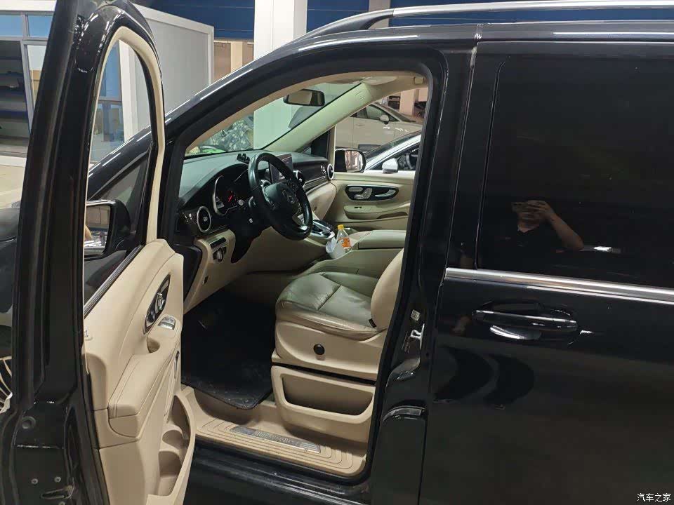 Mercedes-Benz V-Class, 2019 3