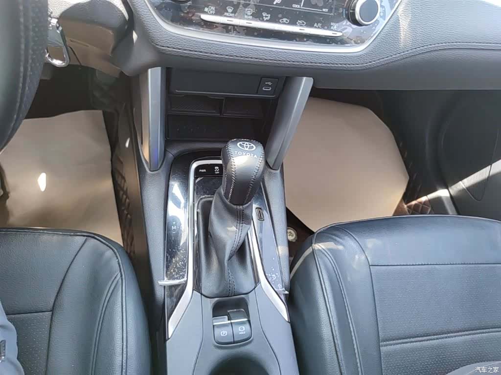 Toyota Frontlander, 2023 14