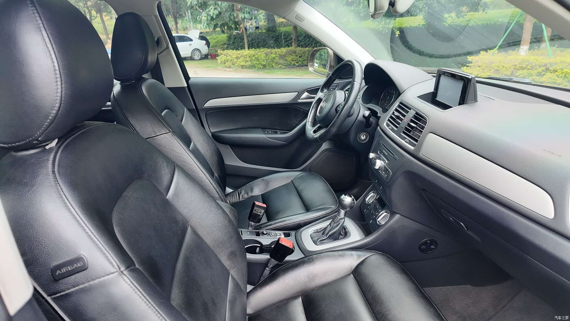 Audi Q3, 2014 33