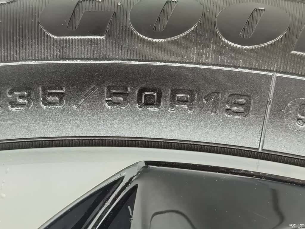 Mercedes-Benz GLB, 2022 24