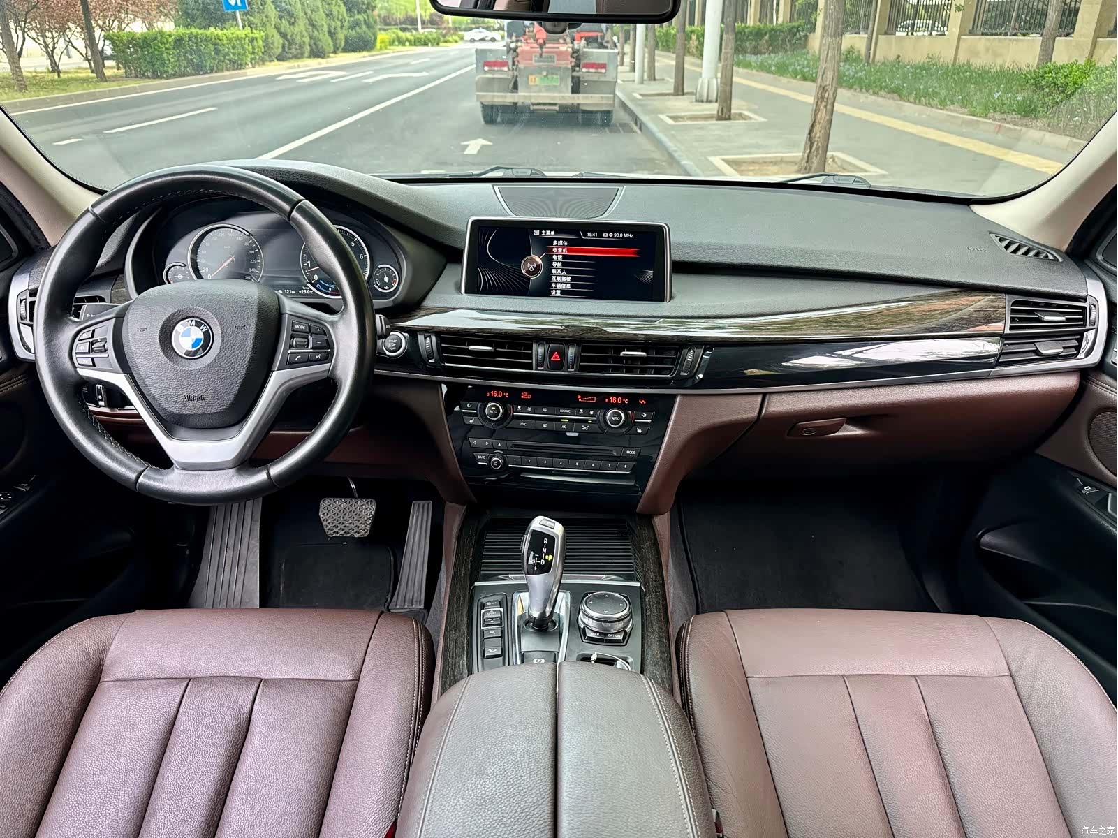 BMW X5, 2016 7