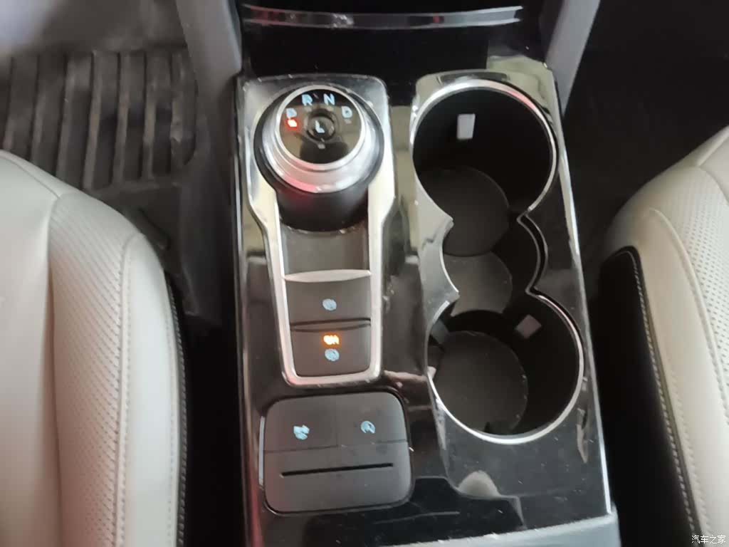 Ford Escape, 2020 14