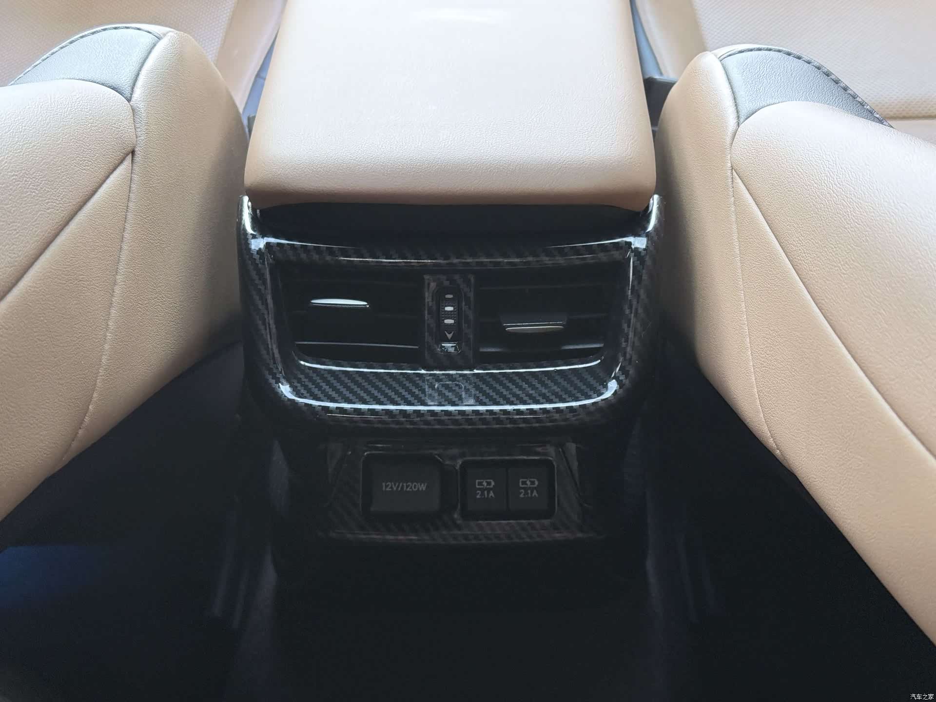 Lexus ES, 2018 16