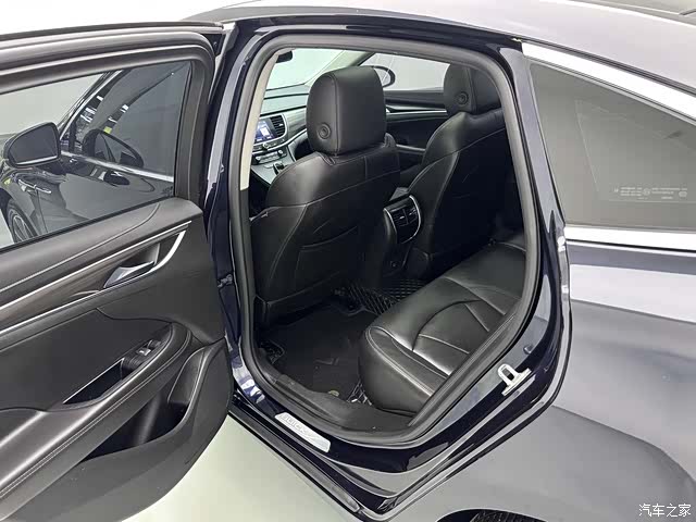 Buick LaCrosse, 2021 11