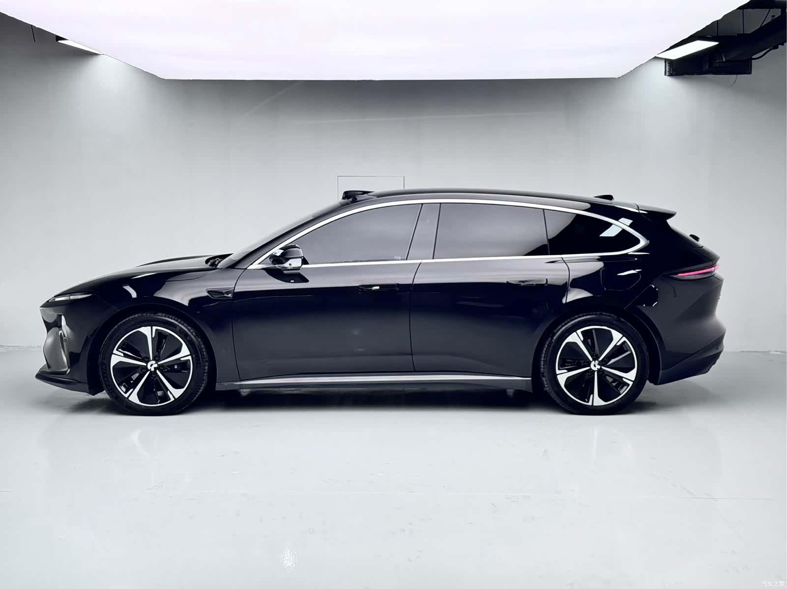 NIO ET5, 2025 17