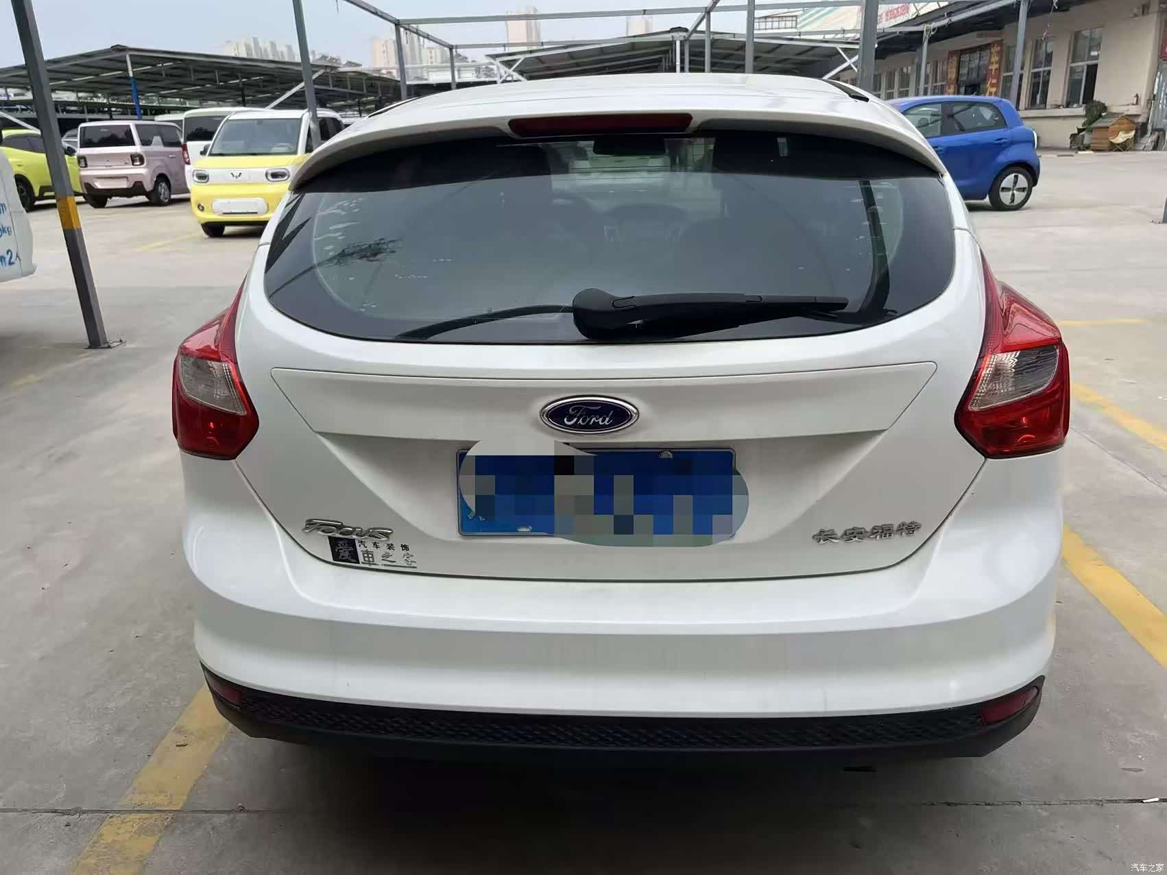 Ford Focus, 2014 10