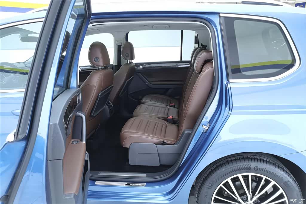 Volkswagen L, 2016 11