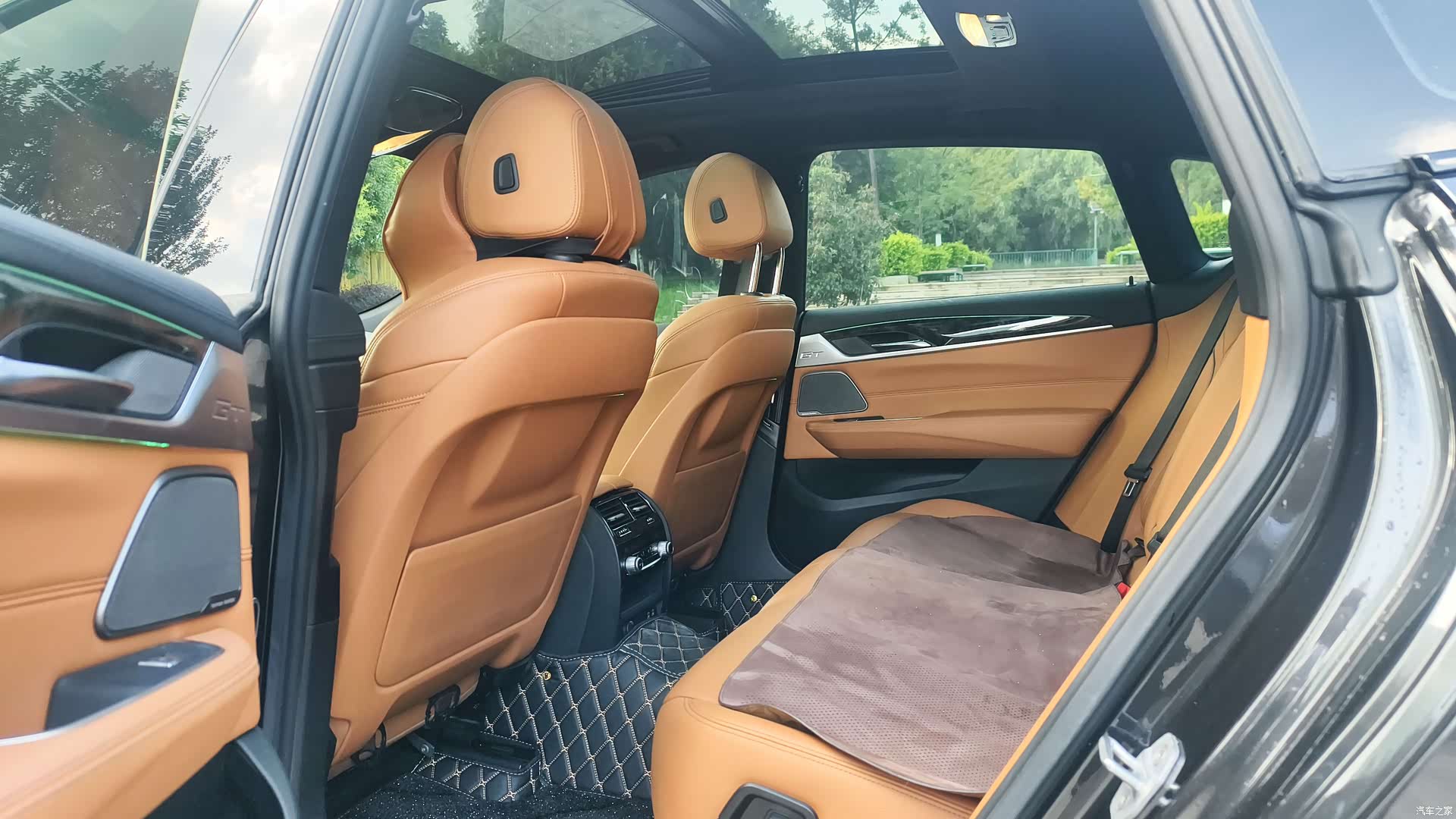 BMW 6 Series GT, 2019 все фото