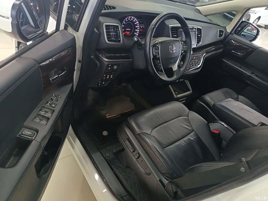Honda Odyssey, 2018 12