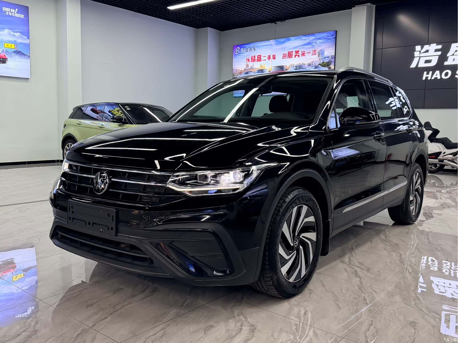 Volkswagen Tiguan L, 2024 1