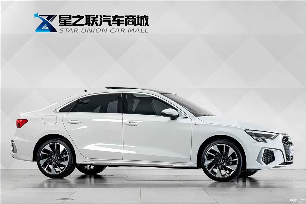 Audi A3, 2024 все фото