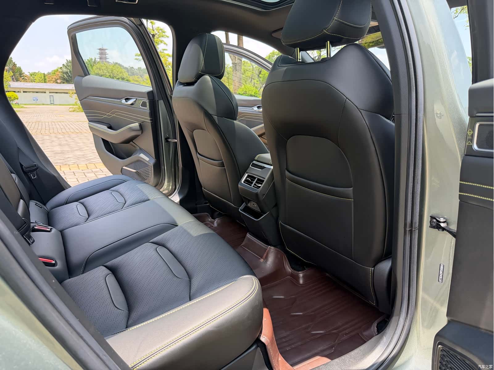 Geely Preface, 2023 12