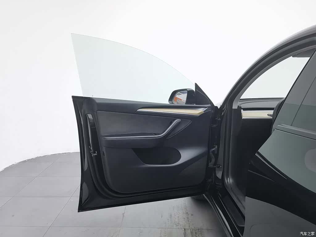 Tesla Model Y, 2022 8