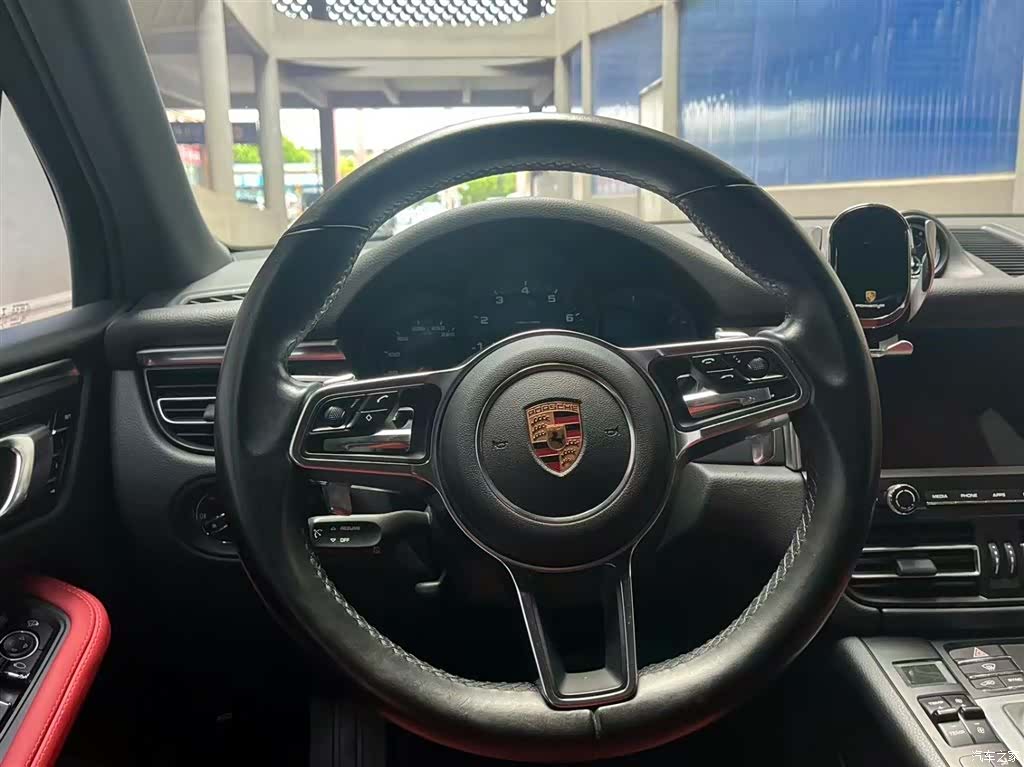 Porsche Macan, 2019 13