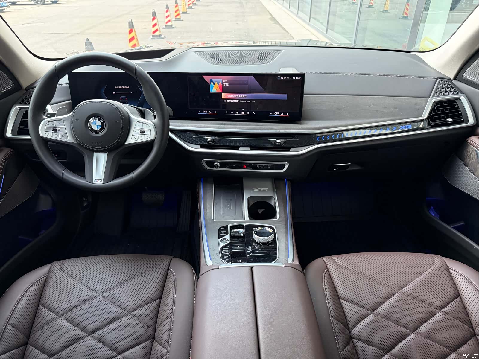 BMW X5, 2025 все фото