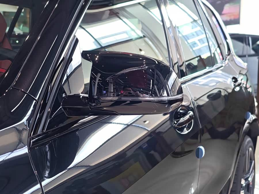 BMW X5 M 2025, фото 7