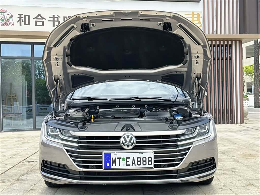 Volkswagen CC, 2019 18