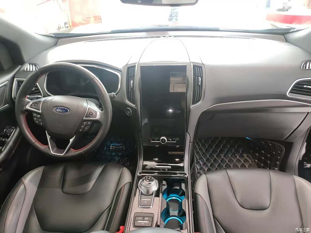 Ford Edge, 2020 3
