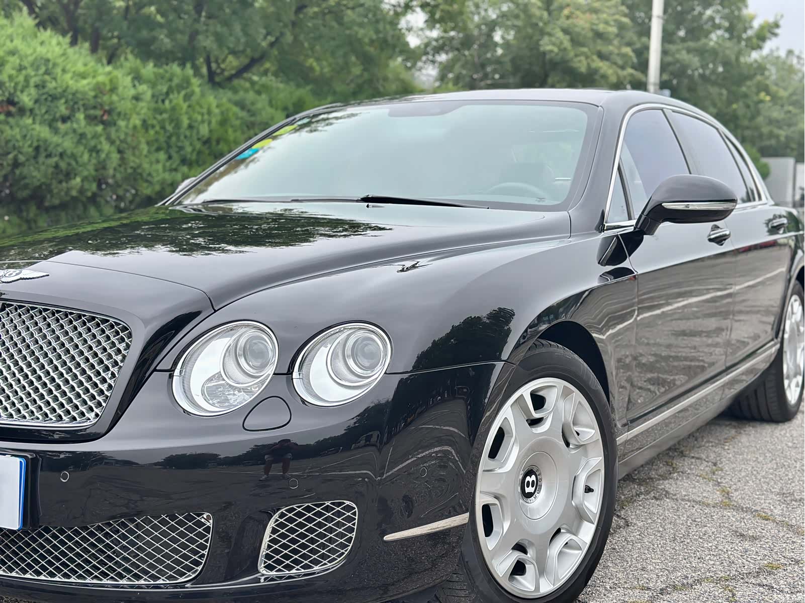 Bentley Flying Spur, 2012 2