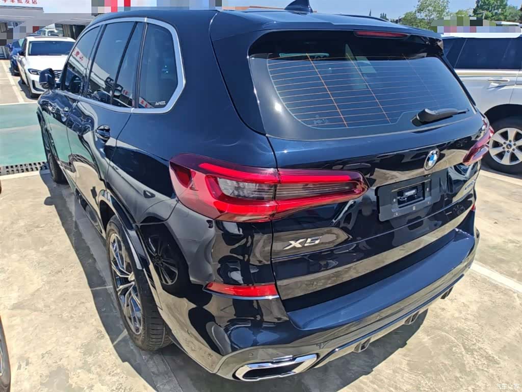 BMW X5, 2022 все фото