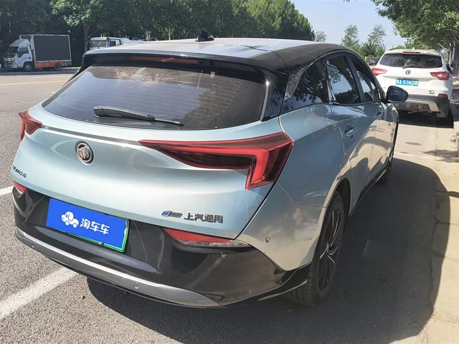 Buick Slightly blue 6