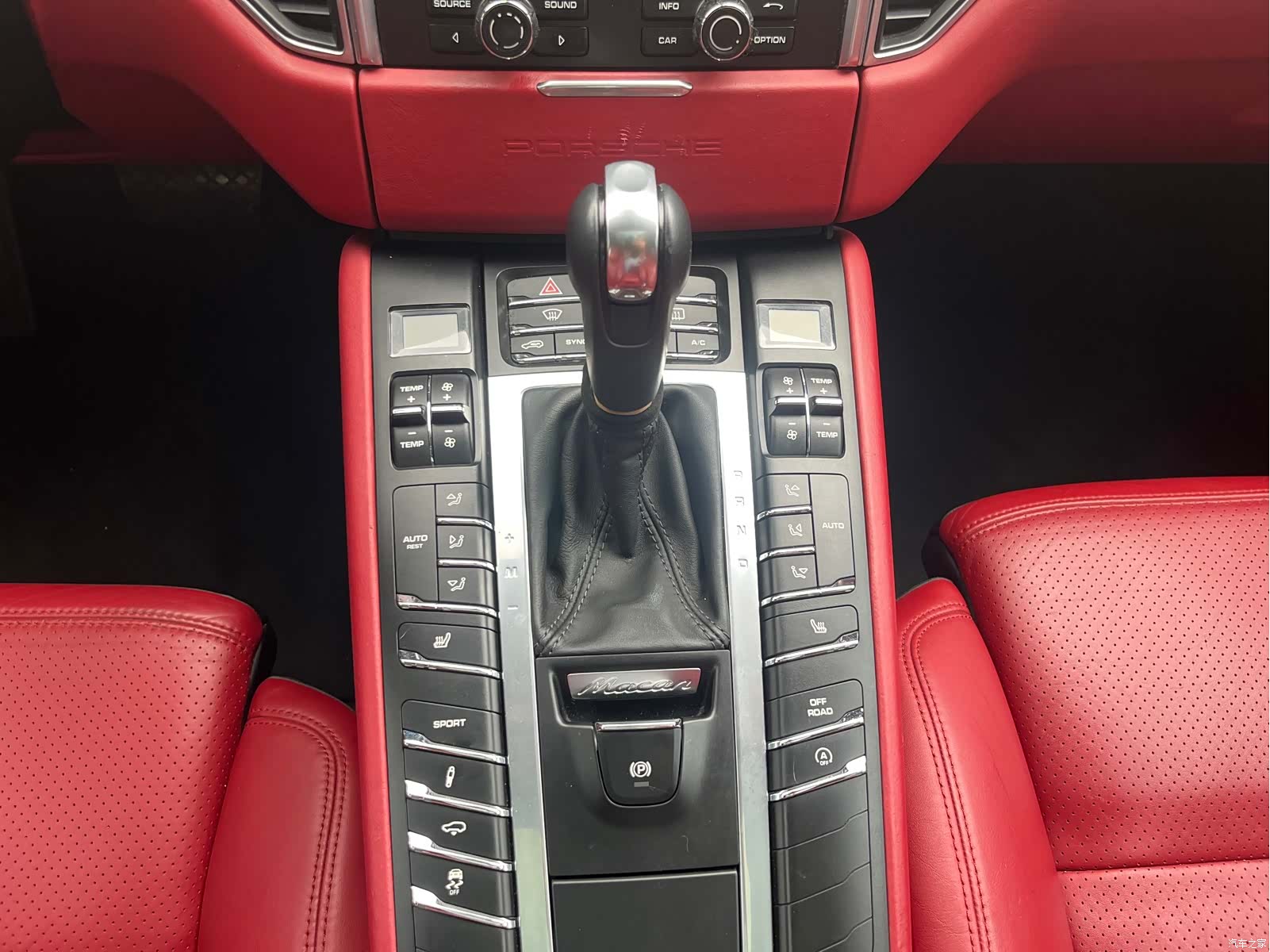 Porsche Macan, 2015 10