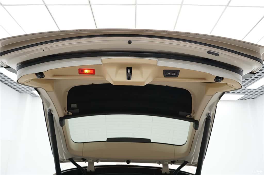 BMW 5 Series, 2015 20