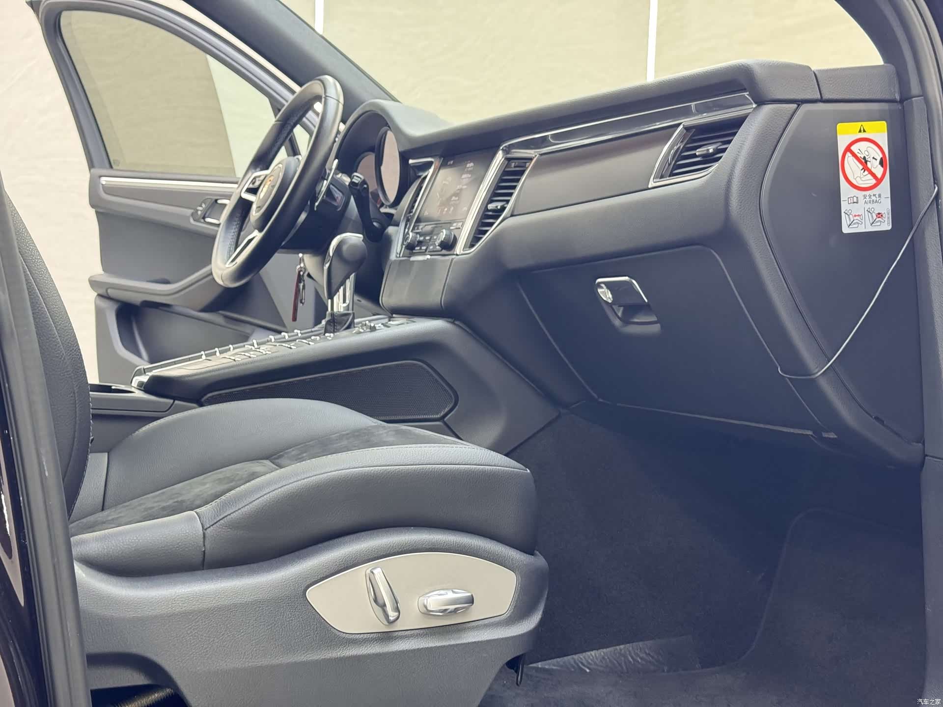 Porsche Macan, 2016 9