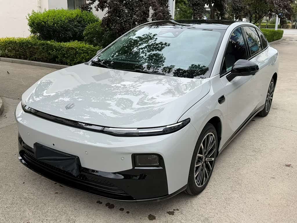 Leapmotor B01