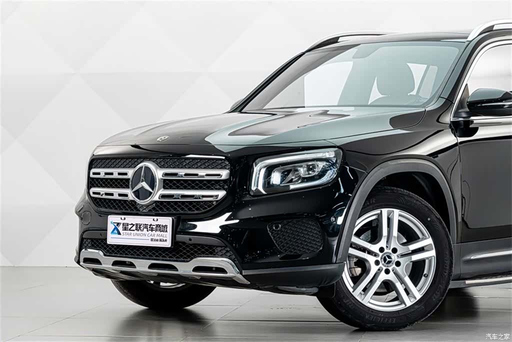 Mercedes-Benz GLB, 2023 3