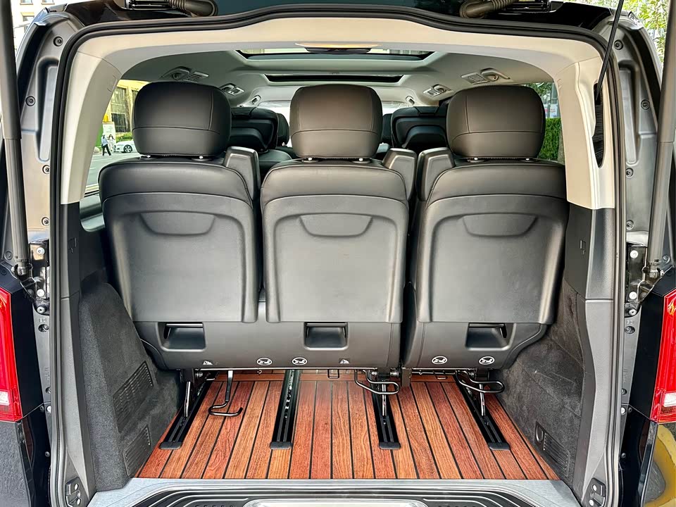 Mercedes-Benz V-class Mercedes-Benz V-class