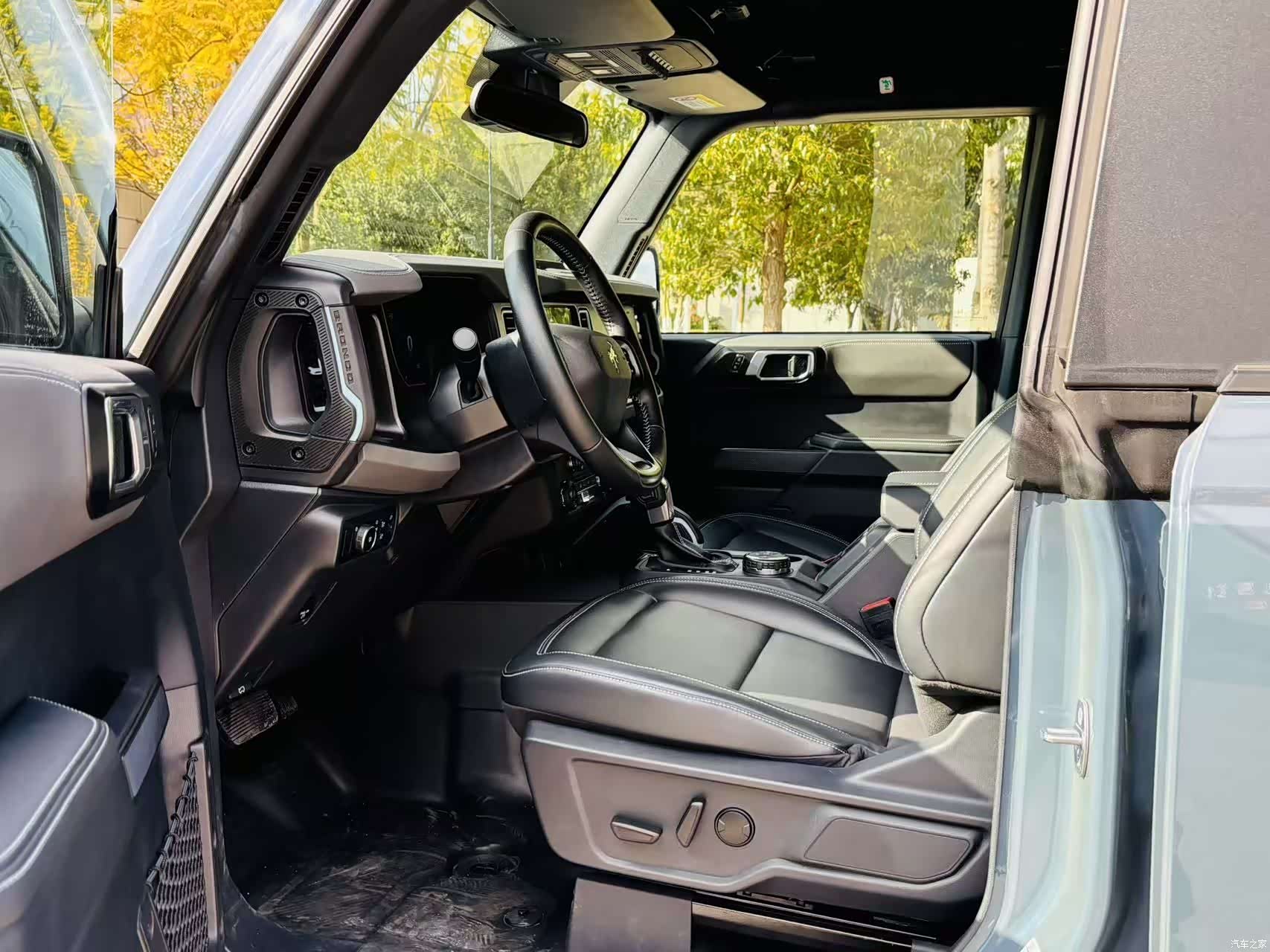 Ford Bronco, 2026 8
