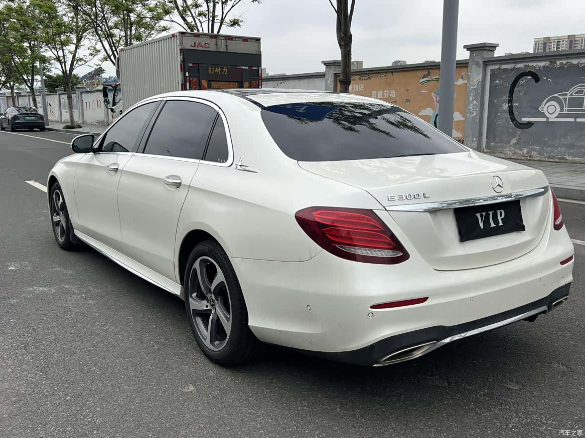 Mercedes-Benz E-Class, 2017 19